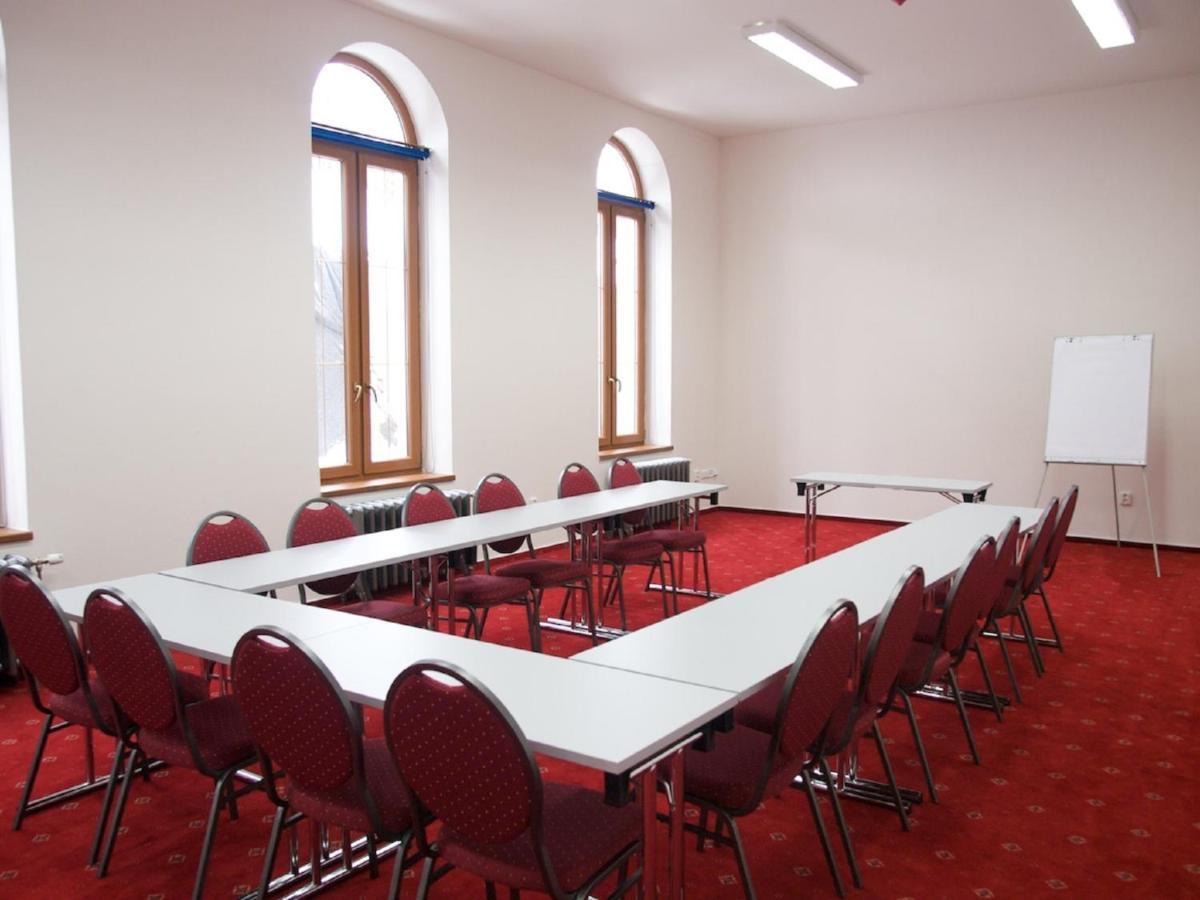 Hotel Vinar - Bed & Breakfast Kurdějov Екстериор снимка