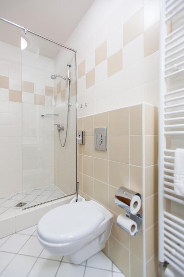 Hotel Vinar - Bed & Breakfast Kurdějov Екстериор снимка